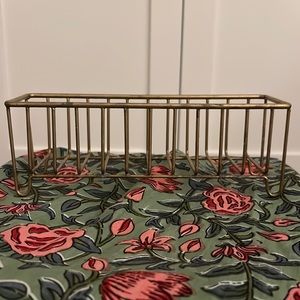 Wire gold slim basket